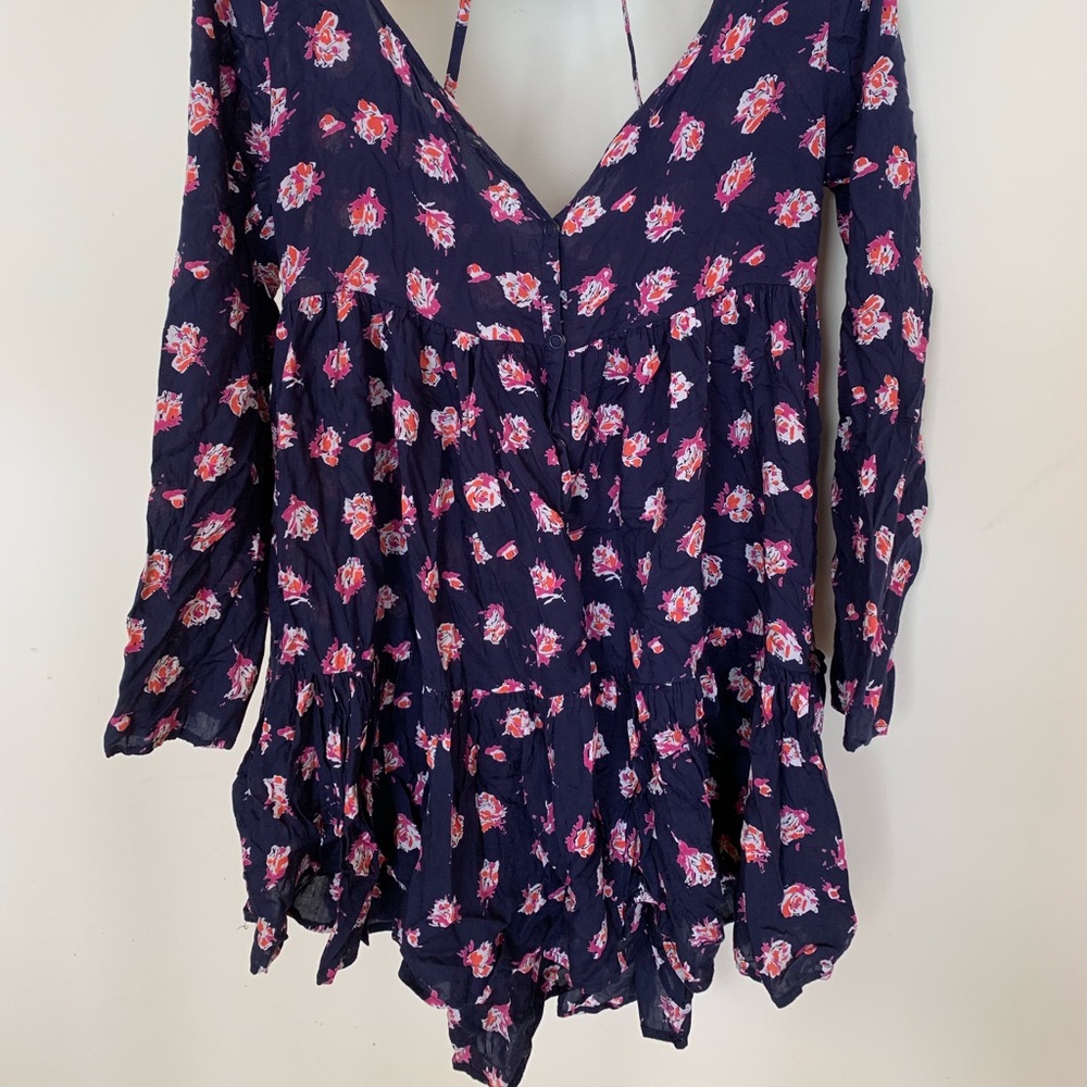 Volcom Long Sleeved Open Back Loose Dress